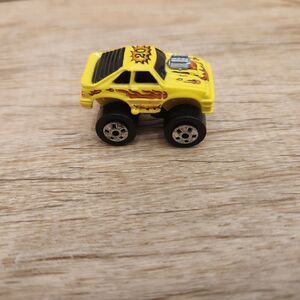 Micro Machine Road Champs Mini Monster Wheels #20 Yellow Car Flames Hot Rod 1987